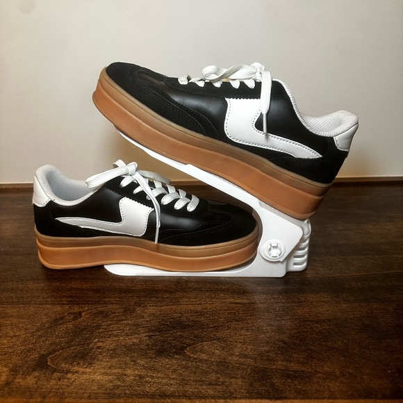 Luck Step Black and White Women's Platform Sneakers - Picture 10 of 10